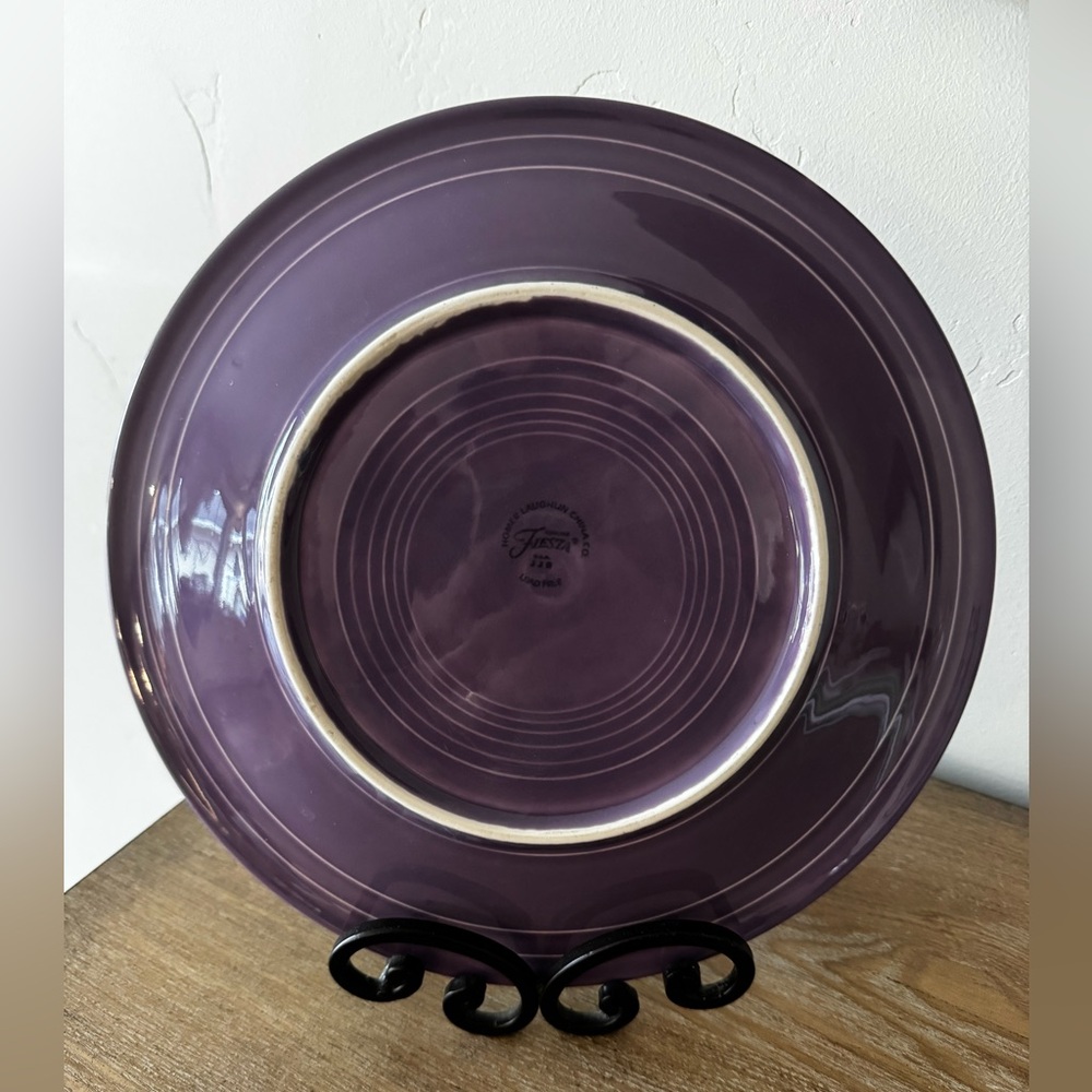 Vintage Fiesta Lilac Five Piece Dinnerware Set - Picture 11 of 15